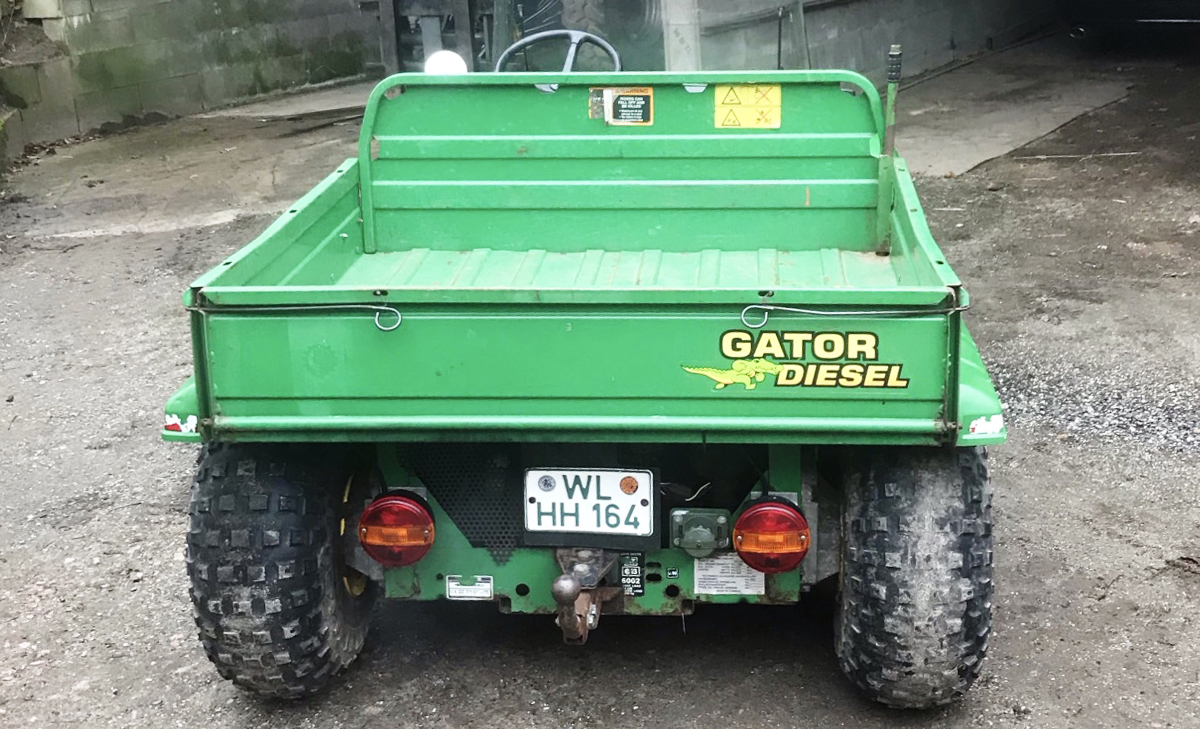 Gator hinten