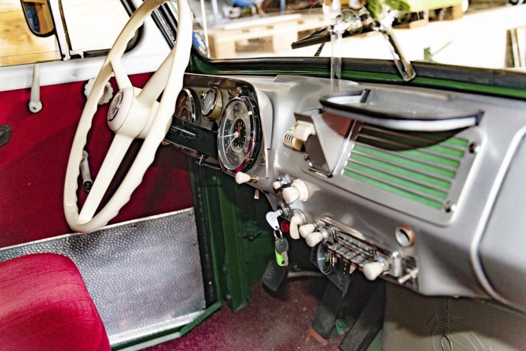 Scania Oldtimer Cockpit
